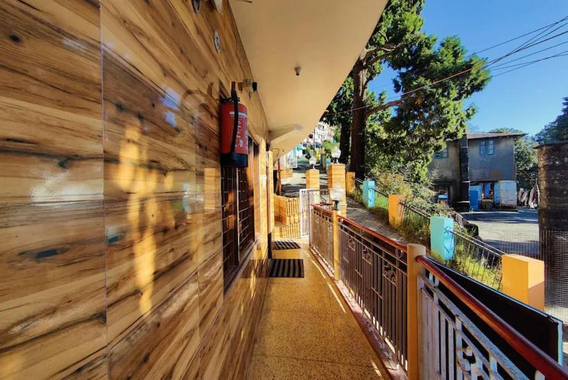 Hotel Surya Lake View Naini Tāl Exterior foto